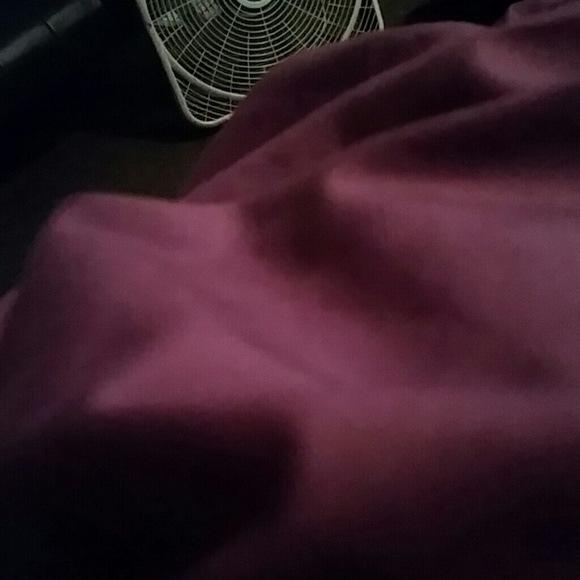 Profile Picture of Yolanda Builes (@kimora38) on Poshmark