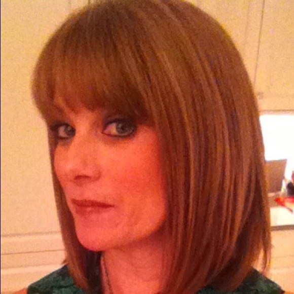 Profile Picture of Donna Mavromates (@olivmich) on Poshmark