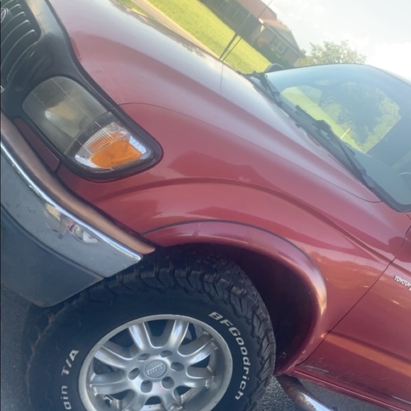 Profile Picture of Dustin Tyner (@yodaguy14) on Poshmark