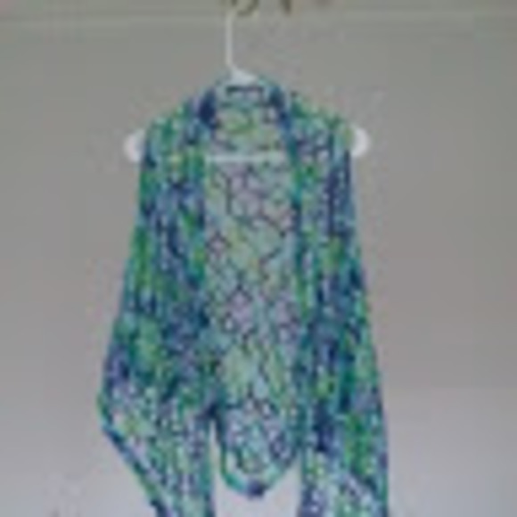 Profile Picture of Julia Angel (@juliaangel180) on Poshmark