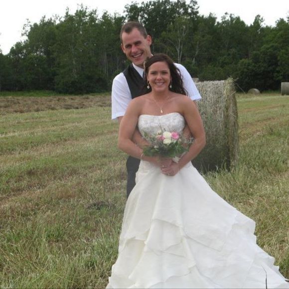 Profile Picture of Mary-beth Dunphy (@mbdunphy) on Poshmark