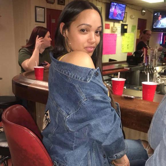 Profile Picture of Briana Brantley (@bribri452004) on Poshmark