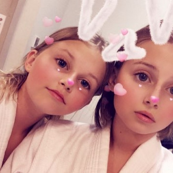 Profile Picture of Isabella Fredell (@isabellafredell) on Poshmark