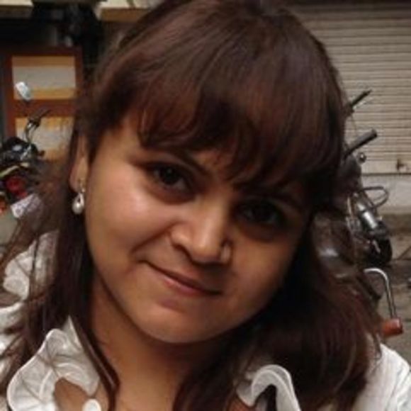 Profile Picture of Neha Chandarana (@nehakushal6) on Poshmark