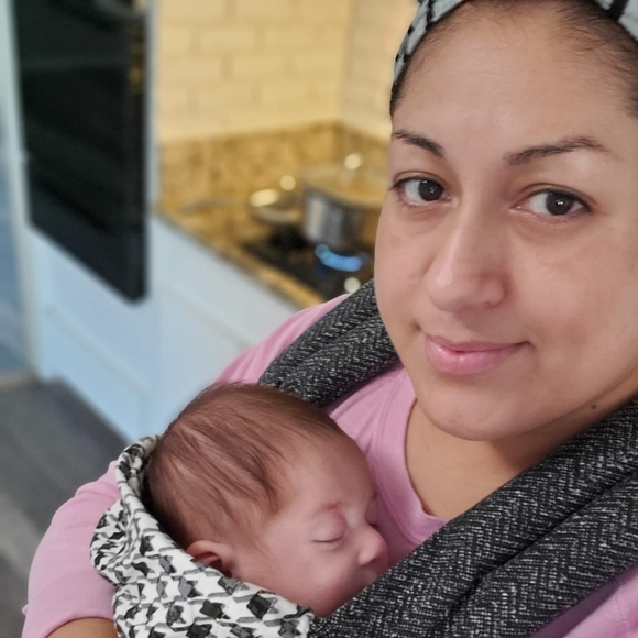 Profile Picture of Rosela Chauteco (@rosela26) on Poshmark