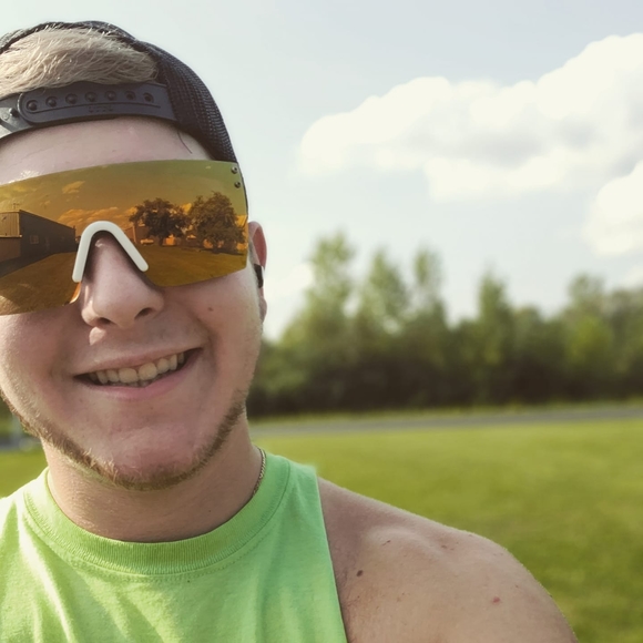 Profile Picture of Bryan Wickman (@bryanwickman) on Poshmark