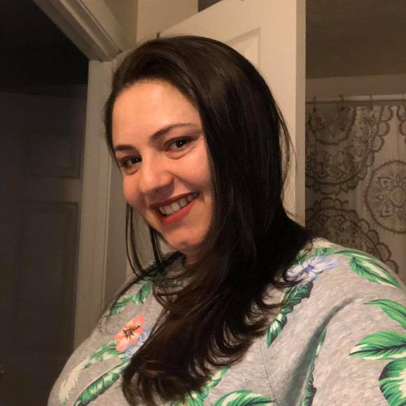 Profile Picture of Marcia Rassilan (@joelrassilan) on Poshmark
