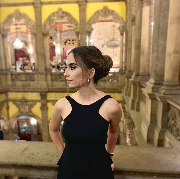 Profile Picture of Isabela Munevar (@isacalante) on Poshmark
