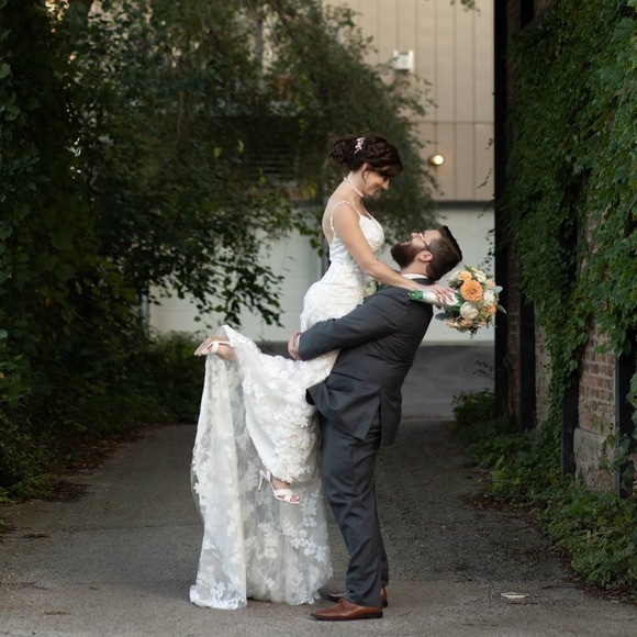 Profile Picture of Jessica Balsamo (@jbalsamo1304) on Poshmark