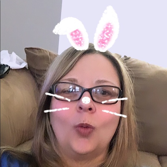 Profile Picture of Cristal Wardrip (@cwardrip553) on Poshmark