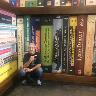 Profile Picture of Carlos Melone (@carlos.melone) on Facebook