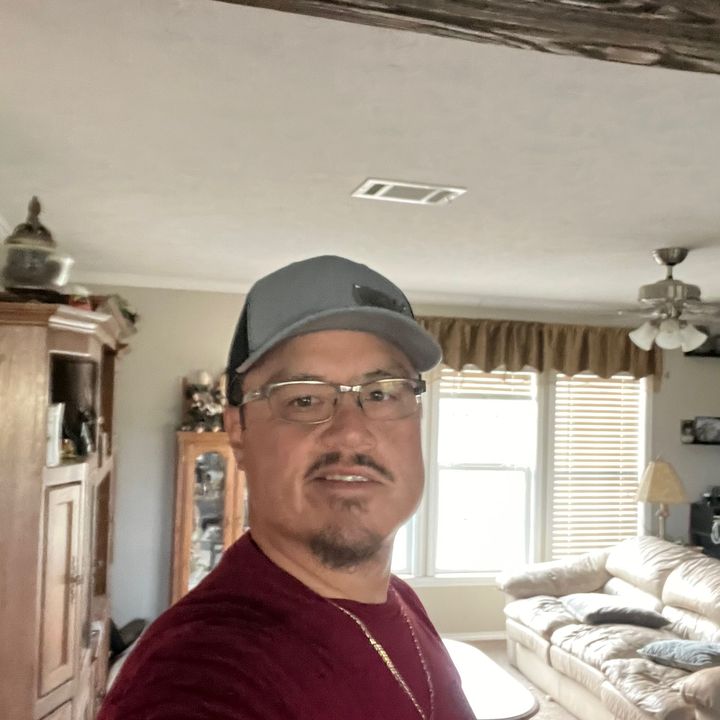 Profile Picture of RobertRocheleau (@robertrocheleau) on Tiktok