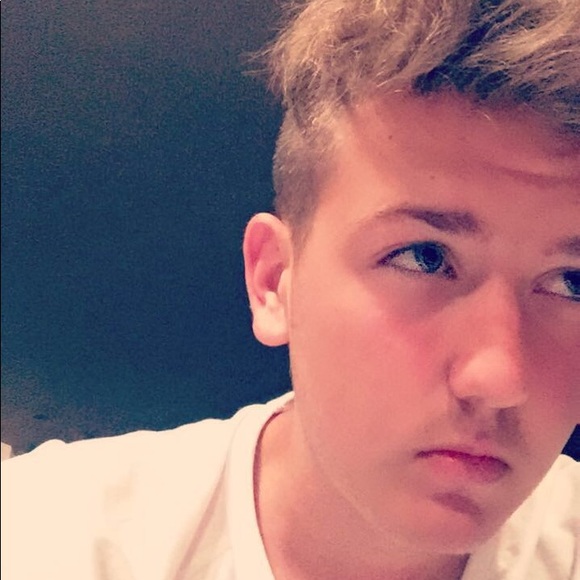 Profile Picture of Mike Doyle (@mldoyle01) on Poshmark