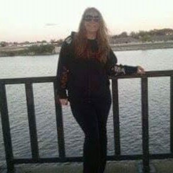 Profile Picture of Summer Bogaert (@slb48708) on Poshmark