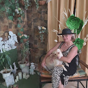 Profile Picture of Carlota Suarez (@carlotasuarez19) on Youtube