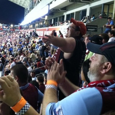 Profile Picture of Dan Peever (@PeeverDan) on Twitter