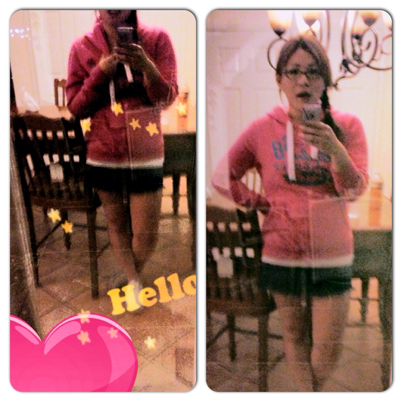 Profile Picture of Jen Chyun (@neepoh) on Poshmark