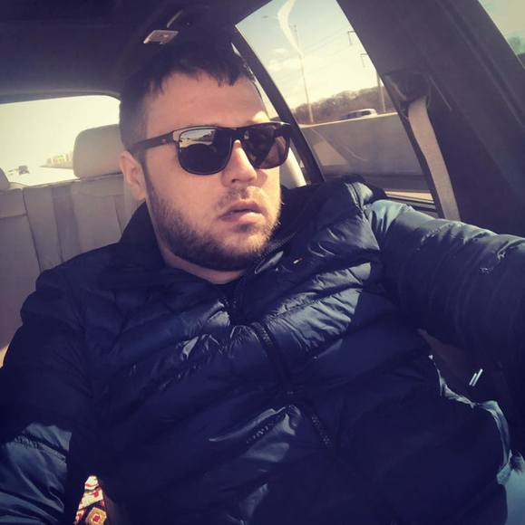 Profile Picture of Alexander Alexander (@alexzabolotnii) on Poshmark