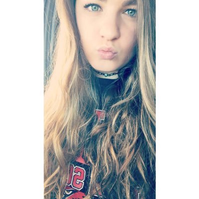 Profile Picture of Darian Henry (@aDAR_able) on Twitter