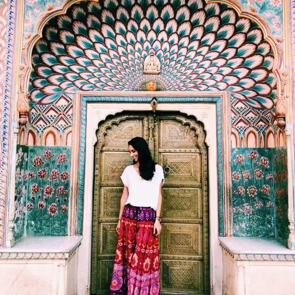 Profile Picture of Neesha Patel (@neeshapa) on Poshmark