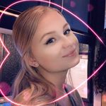 Profile Picture of Julia Gillespie (@julia_gillespie) on Instagram