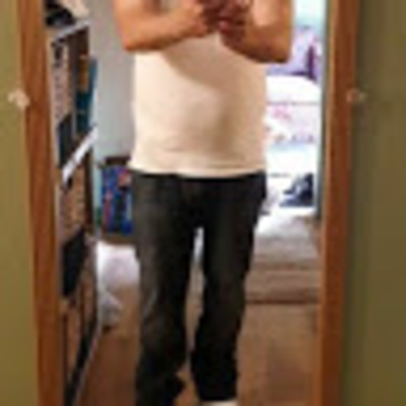 Profile Picture of Daniel Crump (@danielcrump123) on Poshmark