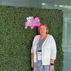 Profile Picture of Lori Q (@lori.q) on Tiktok