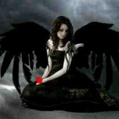 Profile Picture of Emely Ramos (@emelyramos3) on Twitter