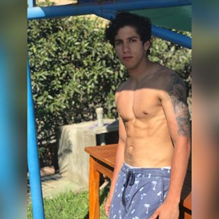 Profile Picture of Abraham Anibal Loyola (@abraham.a.loyola) on Facebook