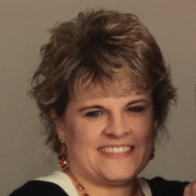 Profile Picture of Kelli Mount (@MountKelli) on Twitter