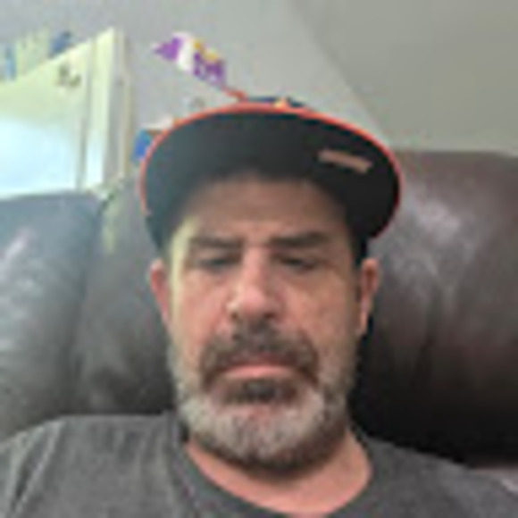 Profile Picture of Melvin Falknor (@melvinfalknor35) on Poshmark