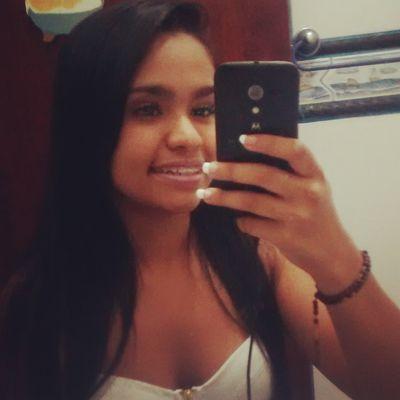 Profile Picture of Amanda Vasconcelos (@AmandaV10269708) on Twitter