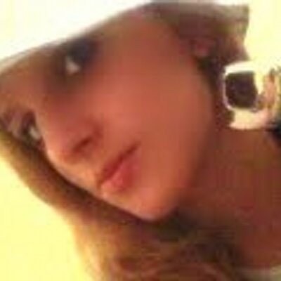 Profile Picture of Ana Paula Poruczinsk (@HannPaula) on Twitter