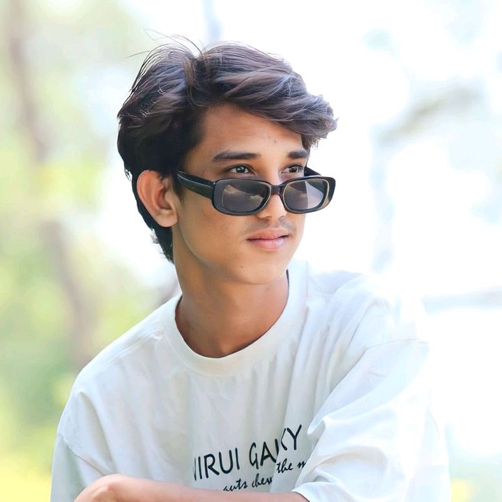 Profile Picture of Bam Bista (@bambista04) on Tiktok