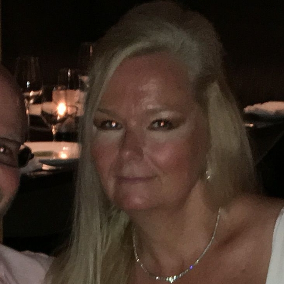 Profile Picture of Barbara Bielak (@barbbielak) on Poshmark