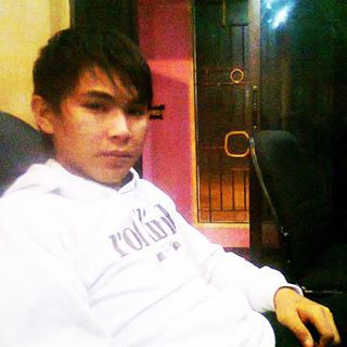 Profile Picture of Adam Sandman (Sadam husen) (@adam.tawon) on Facebook