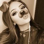 Profile Picture of Liliana Lee (@liliana.lee.7121) on Instagram