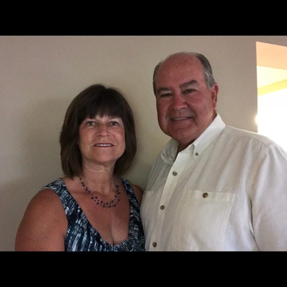 Profile Picture of Dawn Schoening (@dawns58) on Poshmark