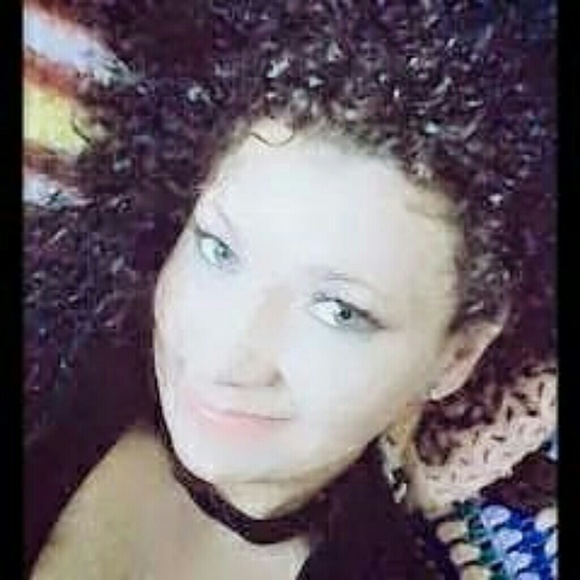 Profile Picture of Patricia Lochhead (@dutch2632) on Poshmark