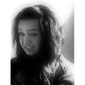 Profile Picture of Jennifer Wade (@jennaferrose) on Youtube