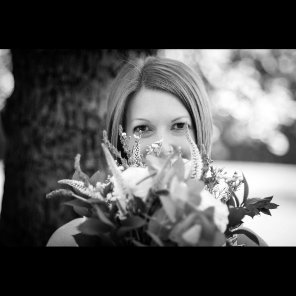 Profile Picture of Anne Goralski (@coffeetalk7799) on Poshmark