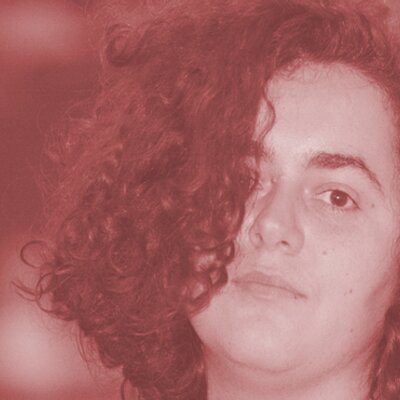 Profile Picture of Cristina V (@CristinaVisoiu) on Twitter