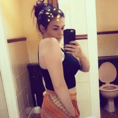 Profile Picture of Kelsie Jade Gibson (@KelsieJadeGibs2) on Twitter