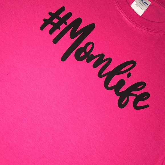 Profile Picture of Haley Wilburn (@wilburnhaley01) on Poshmark