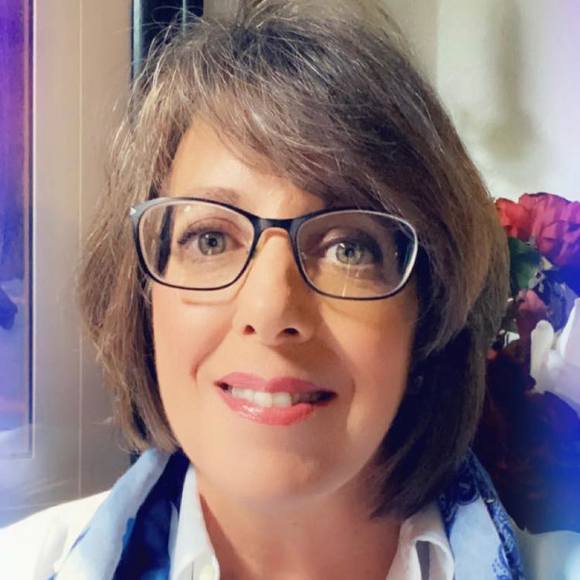 Profile Picture of Tamara Larghe (@livinlarghe) on Poshmark