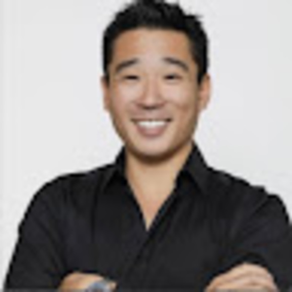 Profile Picture of Christopher Lam (@christopherlam) on Poshmark