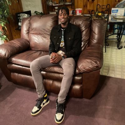 Profile Picture of The Joseph Battle (@JJjbattle) on Twitter