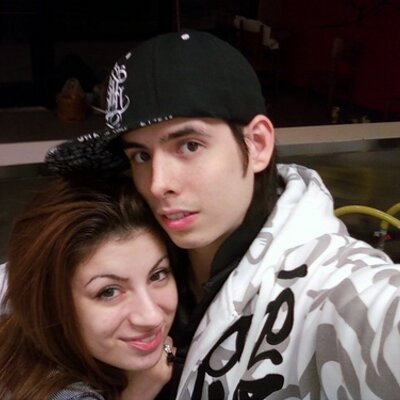Profile Picture of Kenneth (@KenTheWise) on Twitter