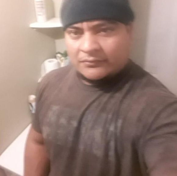 Profile Picture of Daniel Yanes (@danielyanes7694) on Poshmark