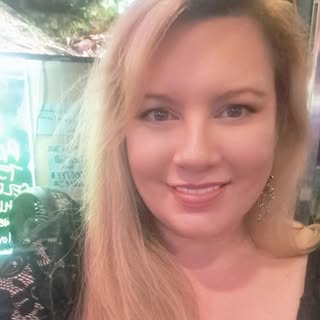 Profile Picture of lorrie adams (@lorrie_adams) on Instagram